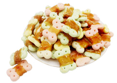 Pawant: biscuits enrobés poulet pour petit chien, texture agréable et goût attractif.