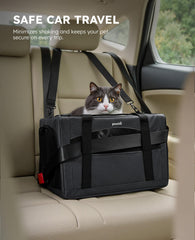 Pecute porte-chat sécurité en voiture avec sangles pour trajet plus sûr.