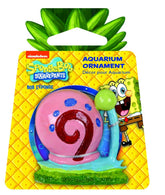 Gary mini Penn-Plax dans l'aquarium, décor Bikini Bottom attrayant.