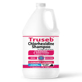 Shampoing Truseb Pet Health Pharma dans sa bouteille, prêt pour le soin.