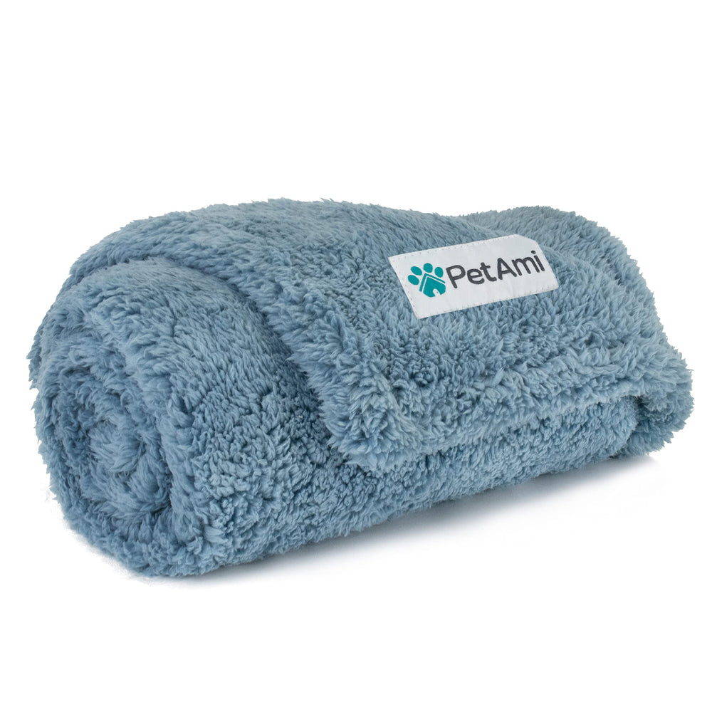 PetAmi couverture chien imperméable et douce sur canapé
