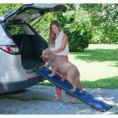 Pet Gear Inc rampe Travel Lite étendue pour l'accès véhicule des chiens et chats.