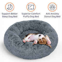 Tissu plush doux du lit Donut Petloox invite votre chien à faire une sieste.