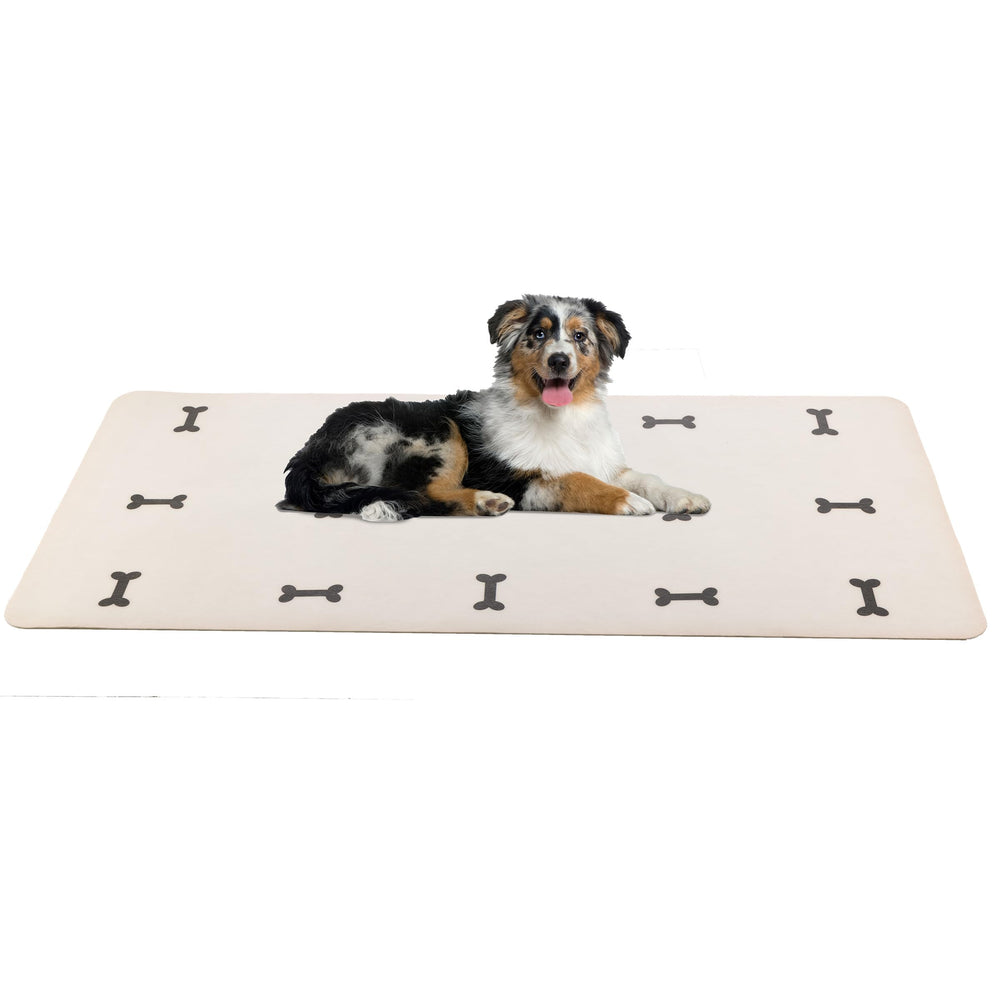 Tapis PETMAKER pour chien, zone alimentation 55 po x 28 po, pratique et propre.