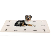 Tapis PETMAKER pour chien, zone alimentation 55 po x 28 po, pratique et propre.