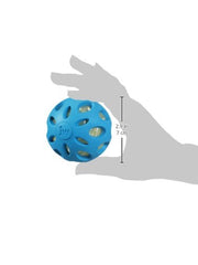 JW Crackle Heads balle-crackle moyenne en action, idéal pour lancer et rapporter.