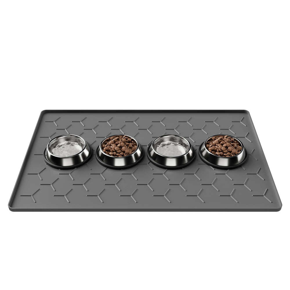 Pieviev tapis alimentation chien chat bord eleve, previens les degats et limite les eclaboussures.