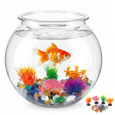 Plus tard bocal rond en plastique clair offrant une vue nette des poissons.