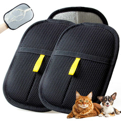Gant POUPUA anti-poils pour chats et chiens sur canapé.