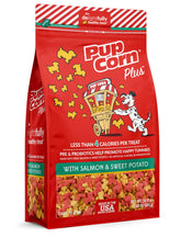 Pup Corn Plus croquant au saumon et patate douce pour récompenser.