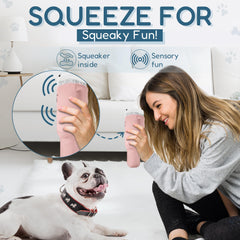 PUPROAR peluche avec sifflet, chiot près du jouet attentionné