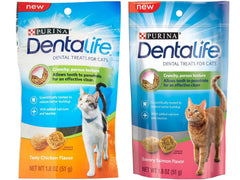 Friandises Purina Dentalife saumon, texture croustillante pour la collation quotidienne.