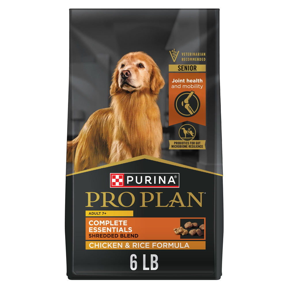Purina Pro Plan Senior: croquettes croustillantes avec morceaux tendres pour stimuler l'appétit.