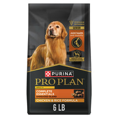 Purina Pro Plan Senior: croquettes croustillantes avec morceaux tendres pour stimuler l'appétit.