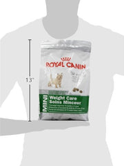 Royal Canin – chien petit en mouvement, soutien potentiel à l’activité quotidienne.