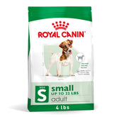 Royal Canin croquettes Taille Santé Petit Chien, texture croquante idéale pour le repas.