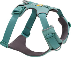 Harnais Ruffwear Front Range avec anneau en V aluminium sur le dos pour un contrôle facilité.