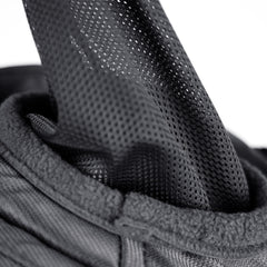 Shires FlyGuard Pro masque, maillage écarté des yeux assure vision nette.