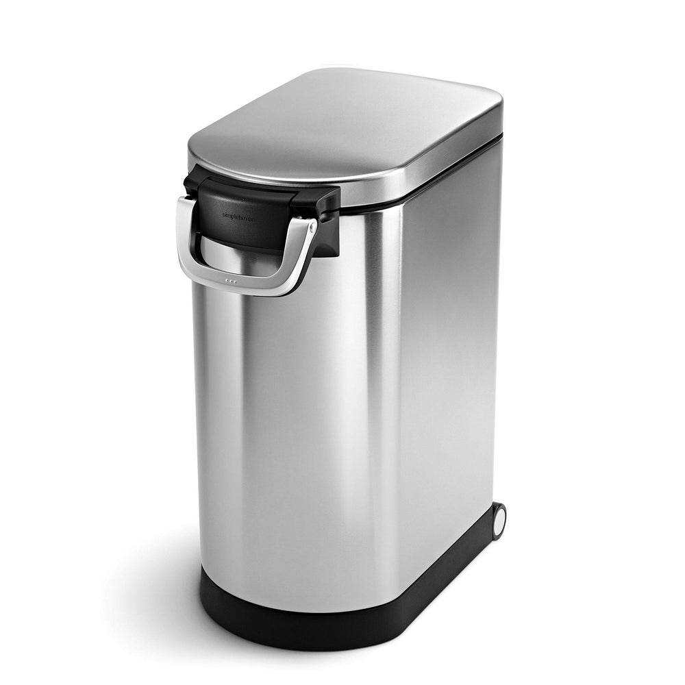 Seau simplehuman de 30 L pour nourriture animale, garde fraîche et accessible