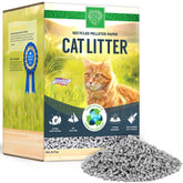 Small Pet Select litière en granulés de papier recyclé avec absorption accrue dans le bac à litière.