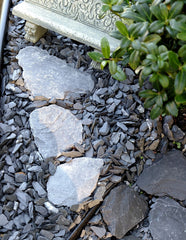 Small World Slate & Stone gravier ardoise pour mosaïques et art décoratif.