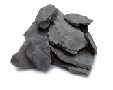 Small World Slate présente une falaise naturelle idéale pour aquariums et terrariums.