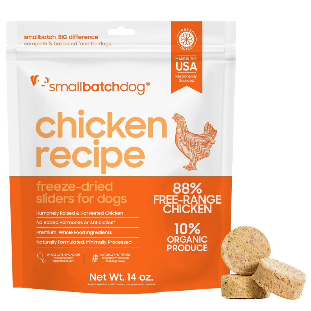 Smallbatch Pets poulet lyophilisé : croquettes prêtes à hydrater rapidement.