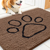 Tapis Smiry porte en chenille douce, idéal pour piéger la saleté près de l'entrée.