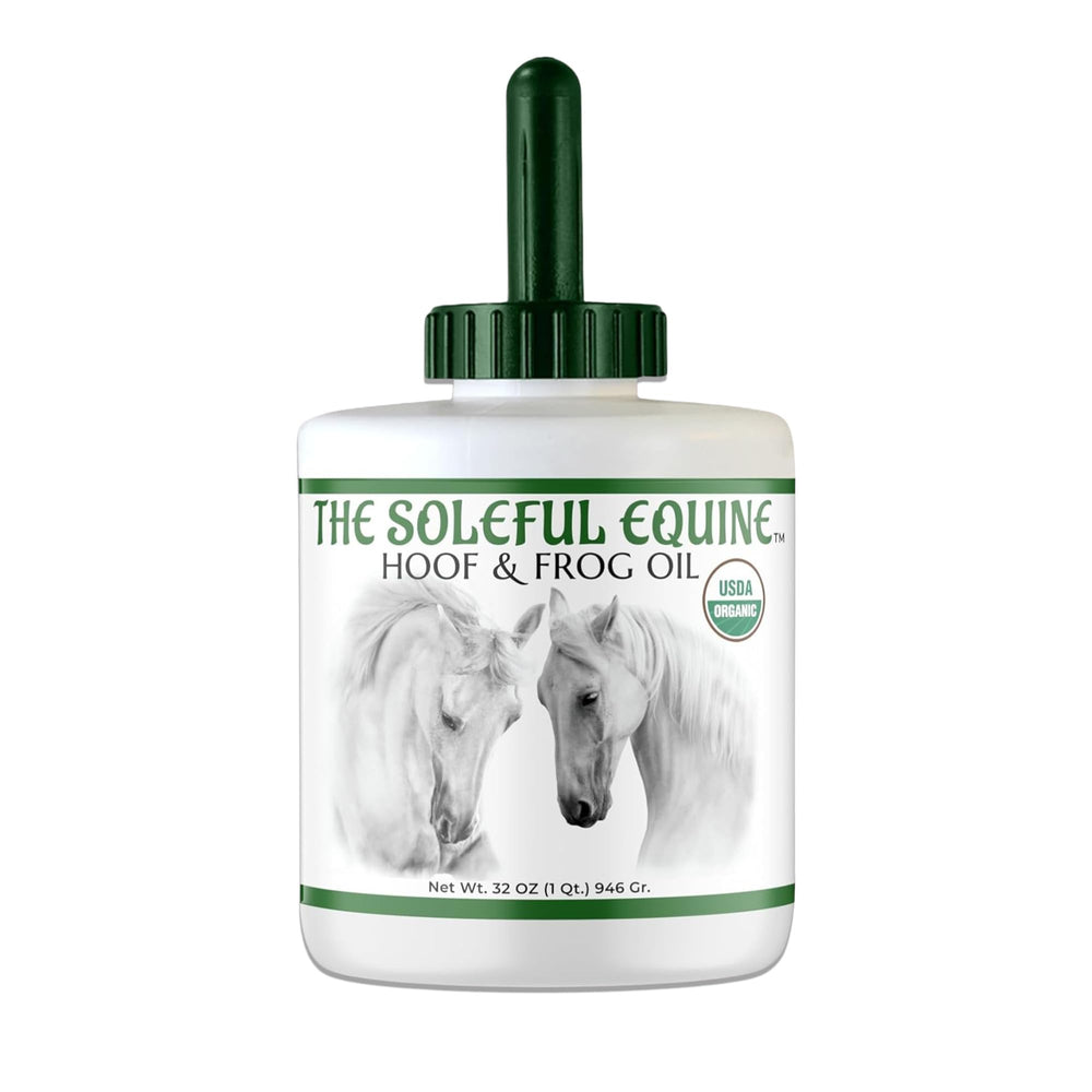The Soleful Equine Huile des Sabots: bouteille prête à hydrater les sabots.