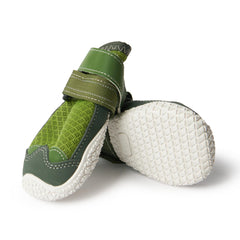 Spark Paws chaussons chien vert taille 2 en extérieur pour protéger les pattes lors de randonnées.