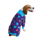 Spark Paws pyjama chien Planètes – vue avant, confort enveloppant et habillage facile.