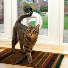 SureFlap ouverture porte : ouverture adaptée à la taille du chat.