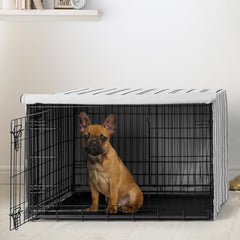 Décor intérieur coordonné avec cage-chien gris blanc rayé.