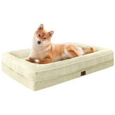 TaiBest lit extralarge en mousse mémoire offrant un soutien confortable.
