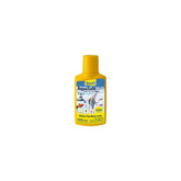 Tetra AquaSafe Plus – bouteille-dosage montrant le dosage précis pour eau douce et salée