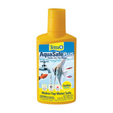 Flacon Tetra AquaSafe Plus avec bouchon-doseur pour dosage précis et démarrage d'un aquarium.