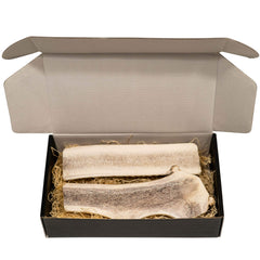 The Antler Box morceaux fissurés de corne d'élan, faciles à partager pendant le jeu.