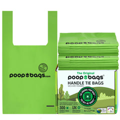 The Original Poop Bags avec poignée pour un ramassage rapide et propre.