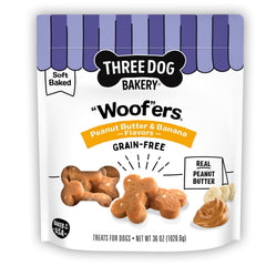 Three Dog Bakery Woofers sans céréales, bouchées au cacahuète et banane, récompense idéale lors de l'entraînement.