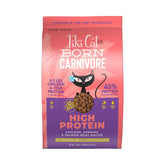 Emballage extérieur de Tiki Cat Born Carnivore, pratique et frais.