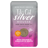 Tiki Cat Silver Mousse au saumon, texture lisse pour chats âgés.