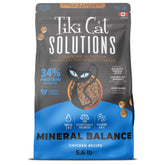 Tiki Pets Solutions équilibre minéral chat poulet — croquettes croustillantes.