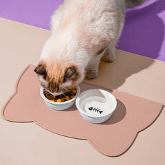 TOKAYIFE Tapis nourriture chat, gros plan surface antideversement en silicone.
