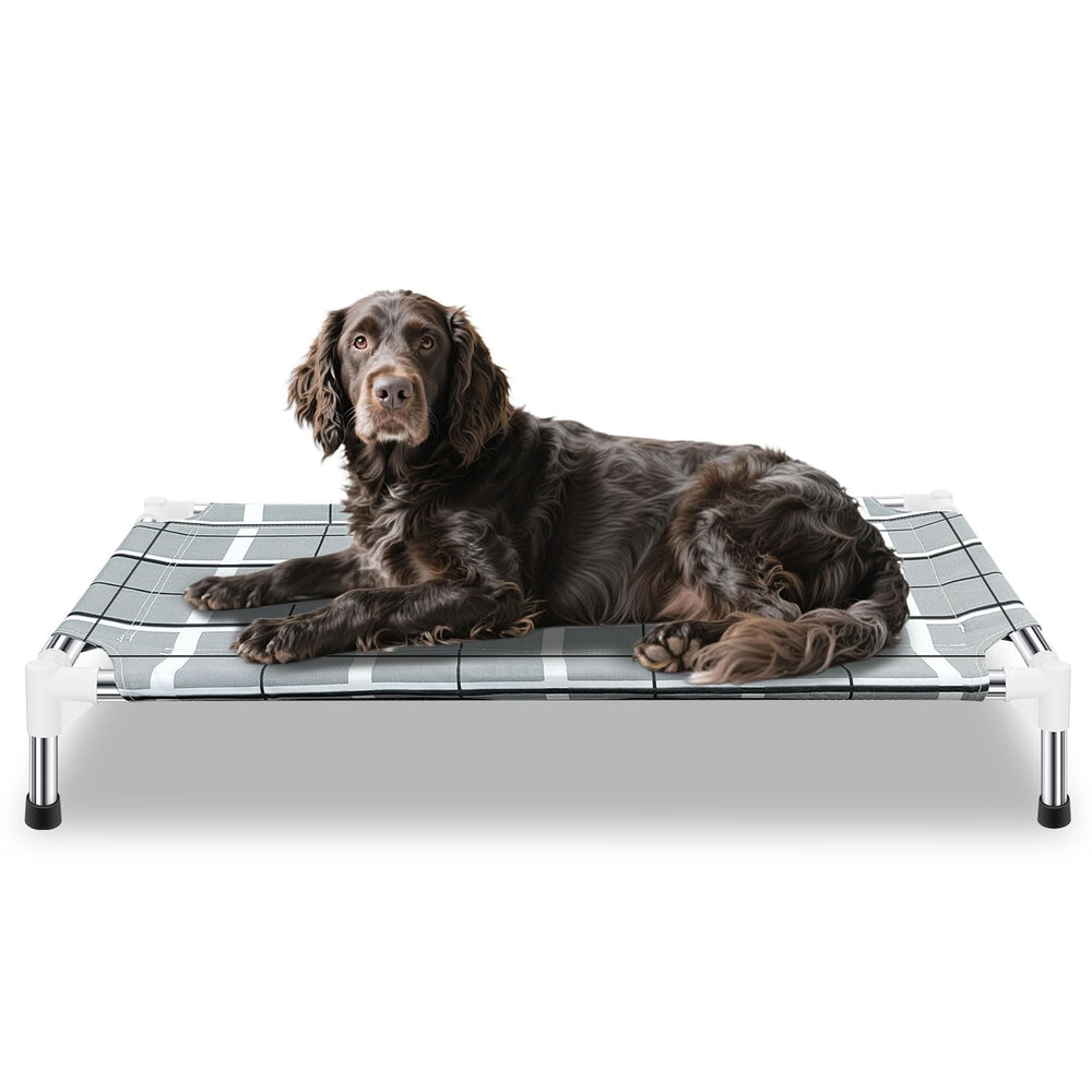 Topsmartking lit-chien-exterieur-eleve, couchage surélevé offrant fraîcheur et confort en extérieur.