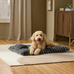 Town & Country Luxe CuddleTown affiche texture cotelee-bulle pour un toucher réconfortant.