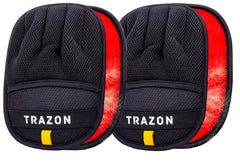 Gants anti-poils Trazon sur canapé, capture efficace des poils incrustés.
