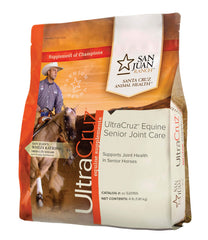 Gélule de dosage UltraCruz Equine Senior Joint Care pelleted, facile à doser dans l’alimentation.