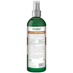 Vet's Best spray sur le poil du chien, application rapide