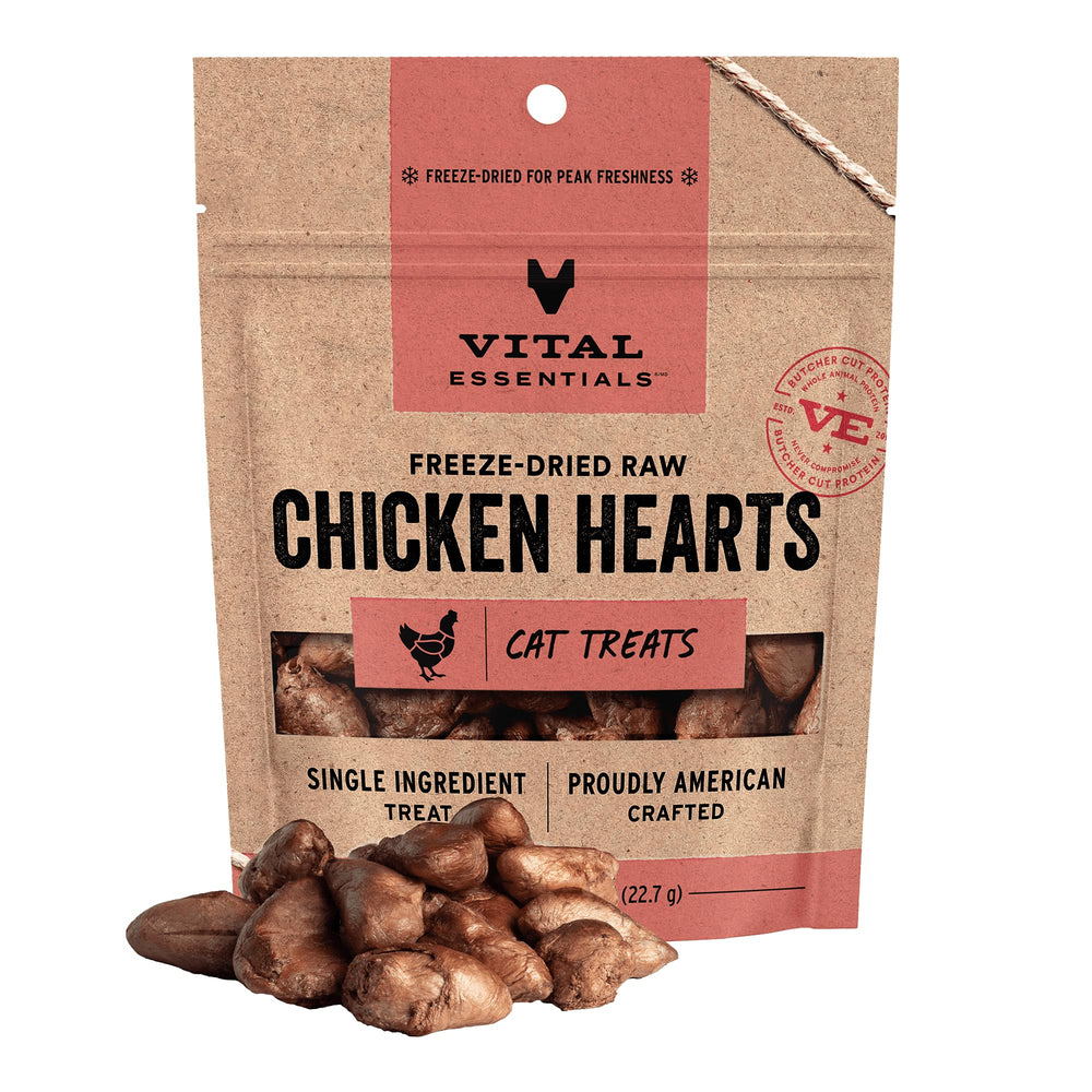 Vital Essentials: cœurs de poulet lyophilisés en sachet, riches en protéines pour chats actifs.