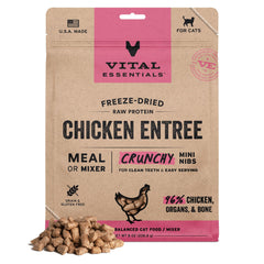 Vital Essentials Morceaux mini poulet croustillants, protéines complètes pour chats énergiques.